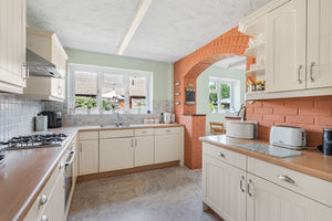 Kitchen- click for photo gallery